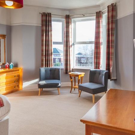 Hk Rooms - Self Catering Rooms 洛斯托夫特 外观 照片