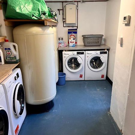 Hk Rooms - Self Catering Rooms 洛斯托夫特 外观 照片