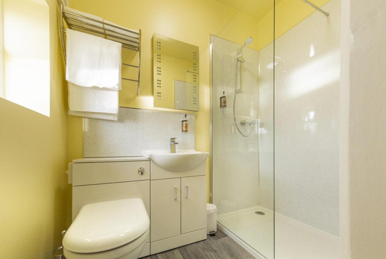 Hk Rooms - Self Catering Rooms 洛斯托夫特 外观 照片