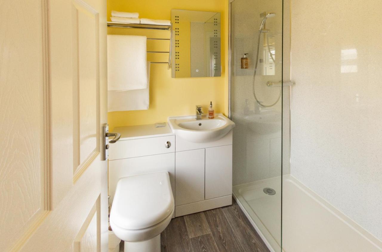 Hk Rooms - Self Catering Rooms 洛斯托夫特 外观 照片