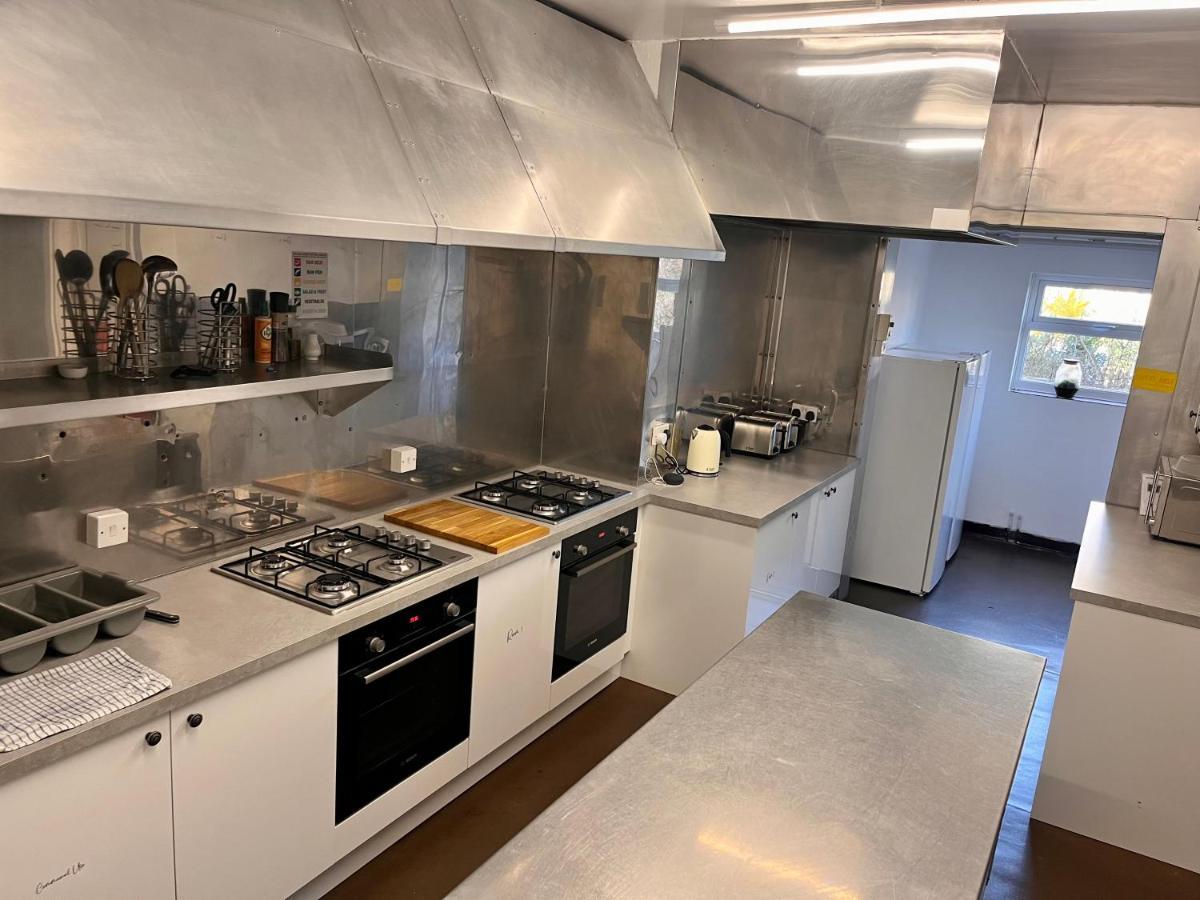 Hk Rooms - Self Catering Rooms 洛斯托夫特 外观 照片